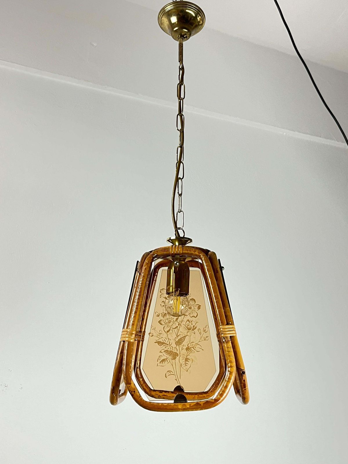 Hand Engraved Bamboo And Murano Glass Chandelier, Italy, 1950s photo Lighting