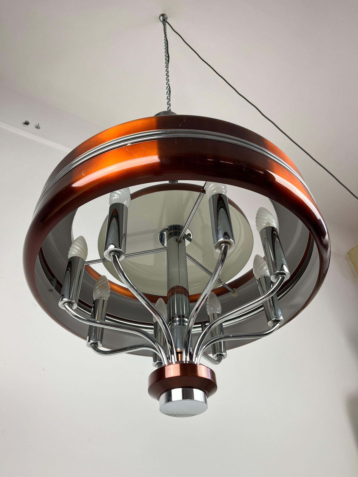 photo furniture Vintage 8 Light Chandelier, Italian Design, 1970s.