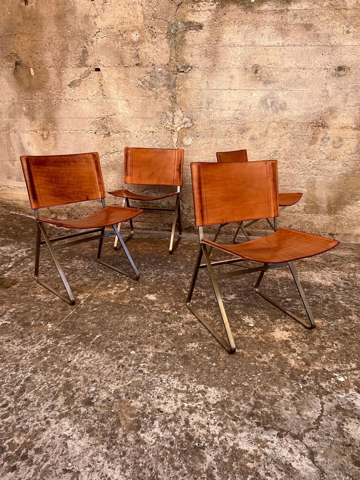 photo furniture Set Of 4 Mid Century Steel And Leather Chairs Attributed To Pierre Paulin, 1960s