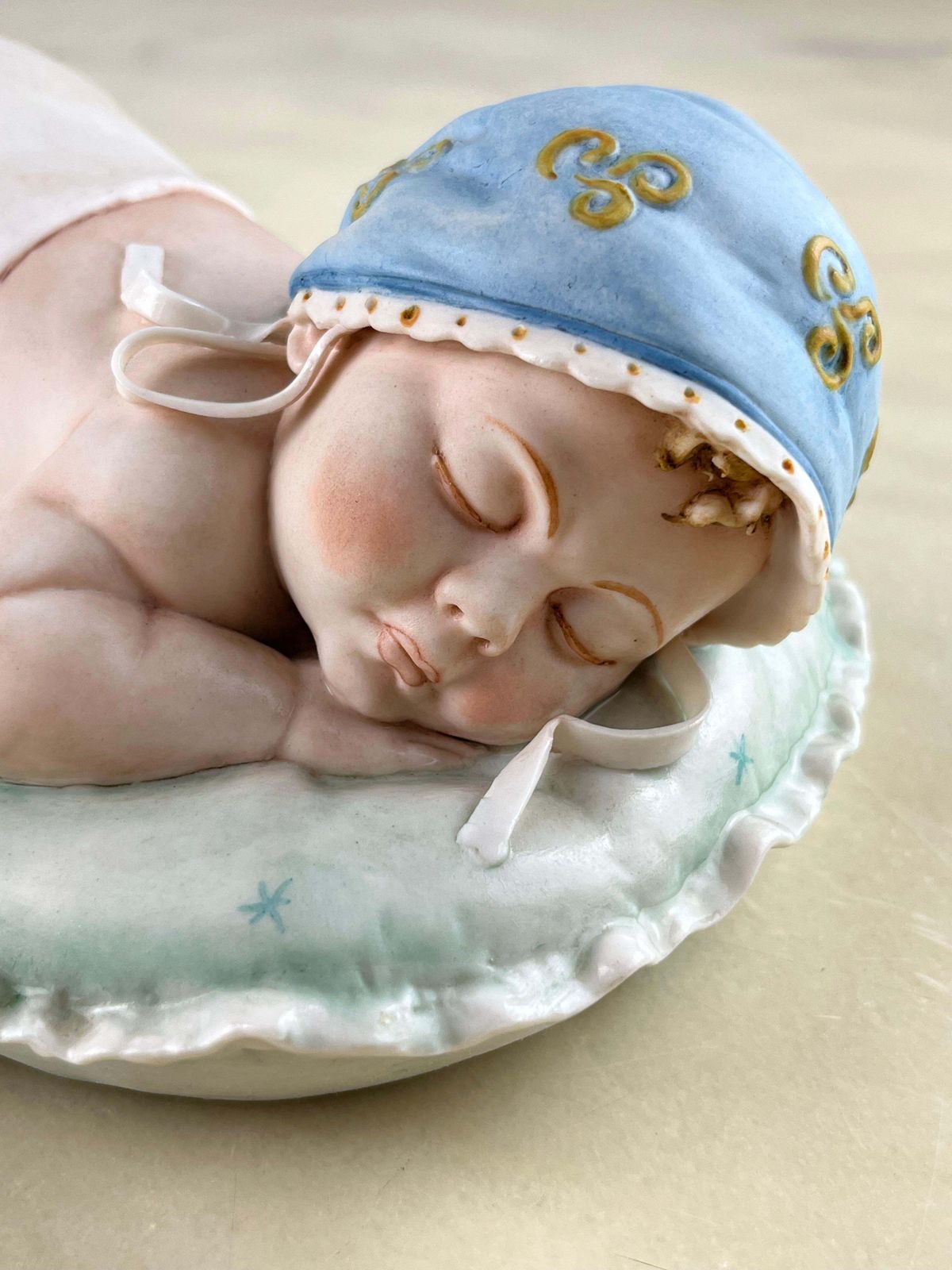 photo furniture Set Of 2 Capodimonte Principe Porcelain "Sleeping Children" Made In Italy 1980