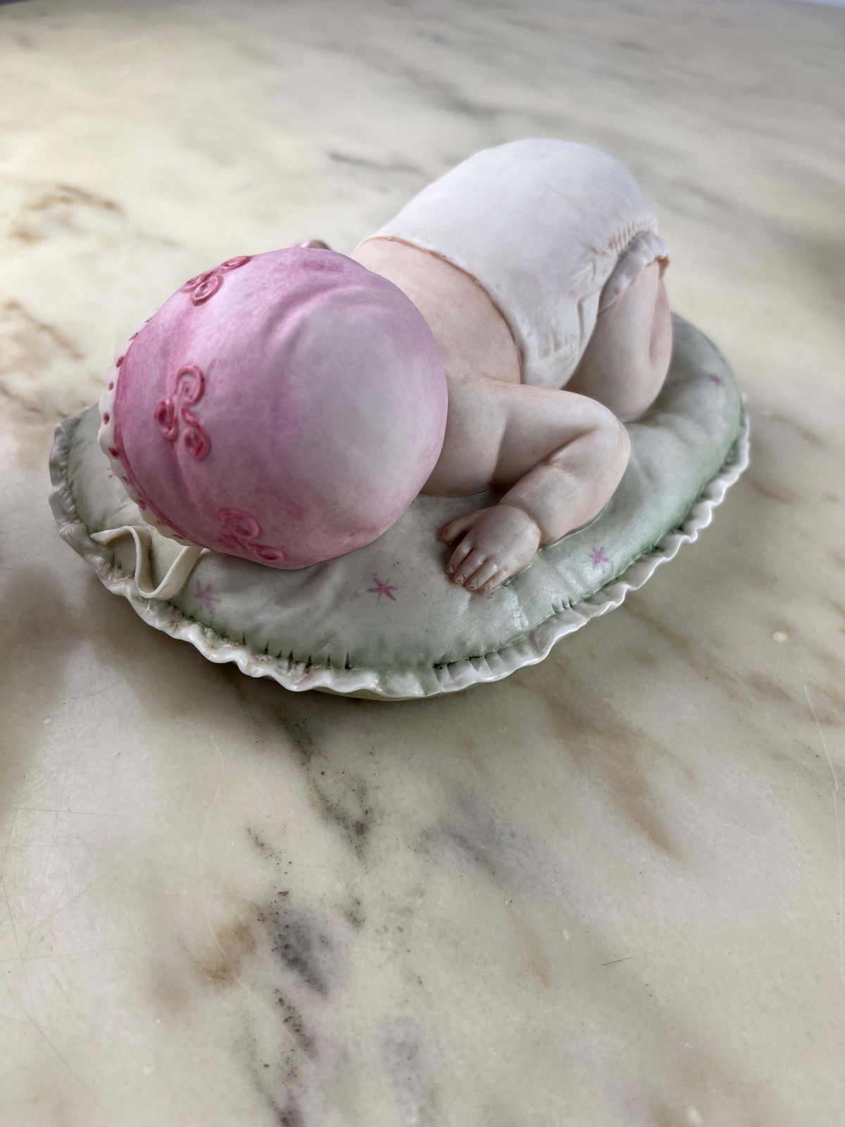 photo vintage Set Of 2 Capodimonte Principe Porcelain "Sleeping Children" Made In Italy 1980