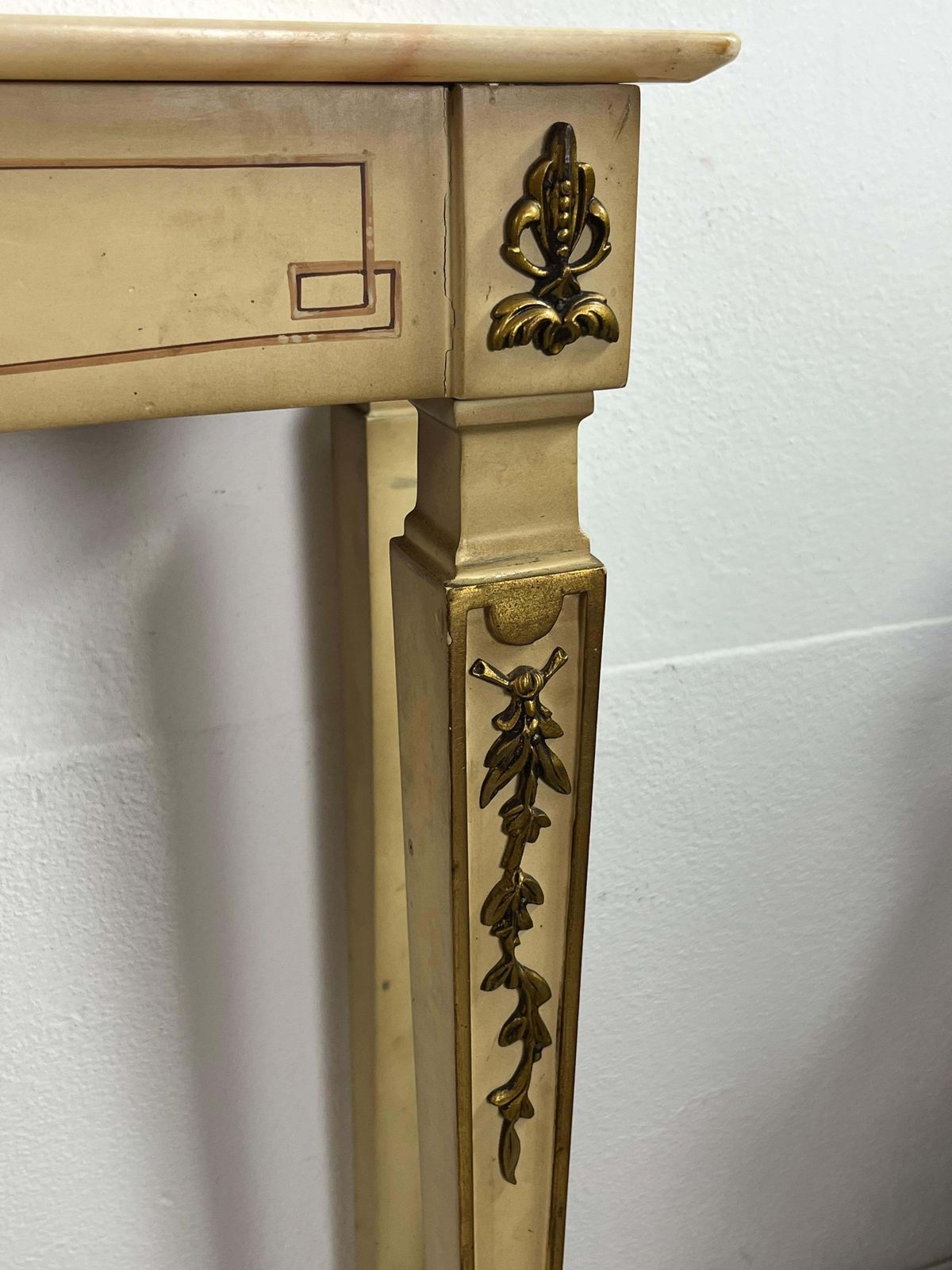 Italian Neoclassical Console In Lacquered Wood With Marble Top, 1930s photo vinterior