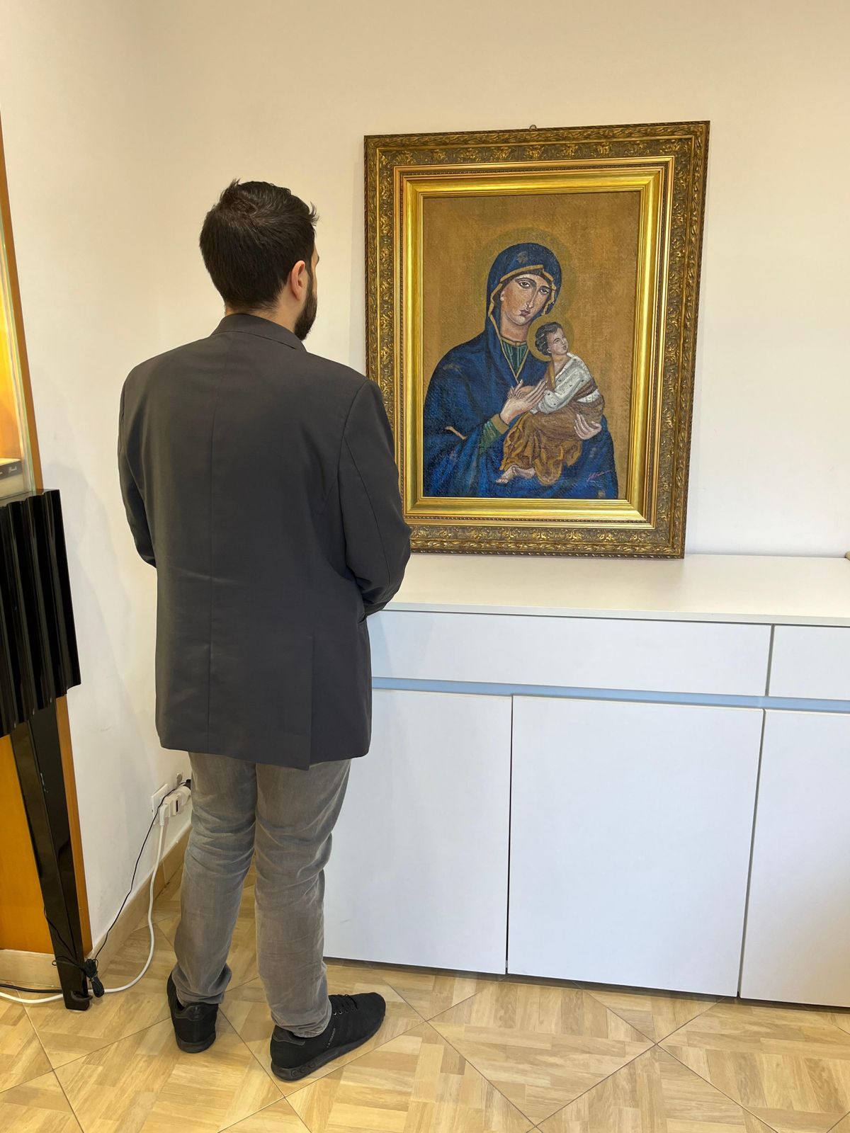Painted Icon Depicting Notre Dame Du Perpétuel Secours Oil On Jute Anvas, 1960s photo furniture