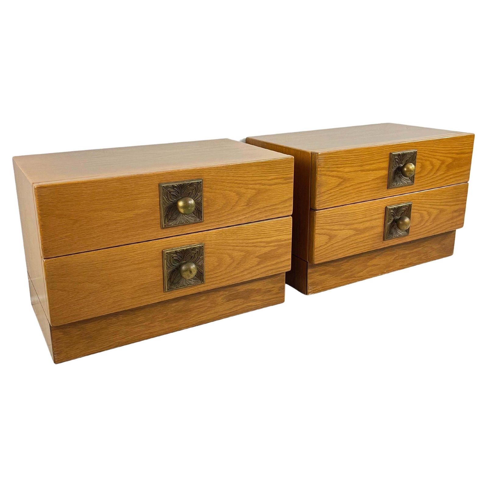 Set Of 2 Mid Century Scandinavian Minimalist Bedside Tables Of Johannes Andersen