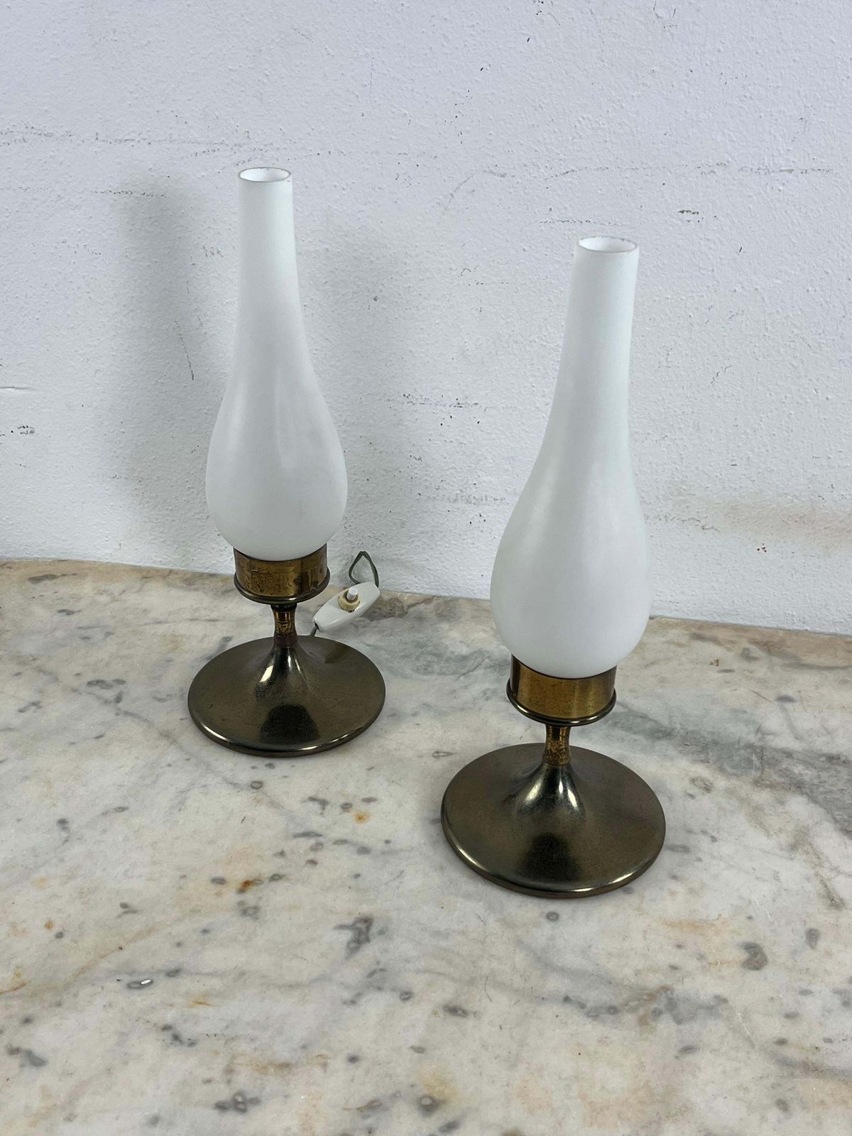 photo furniture Set Of 2 Mid Century Table Lamps Attributed To Stilnovo, 1950s