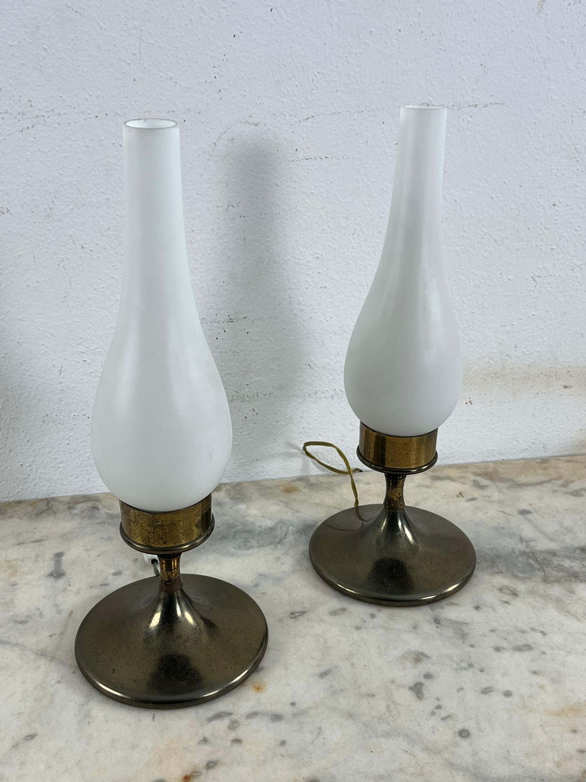 photo for sale Set Of 2 Mid Century Table Lamps Attributed To Stilnovo, 1950s