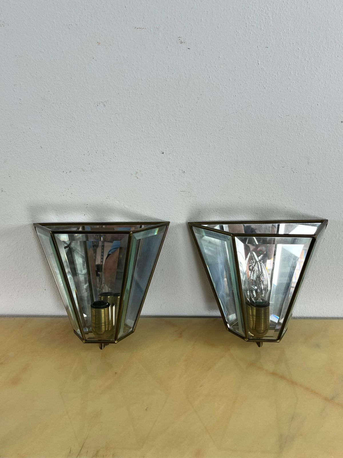 Set Of 2 Mid Century Brass Glass Mirror Wall Lamps, Made In Italy 1950s photo vintage