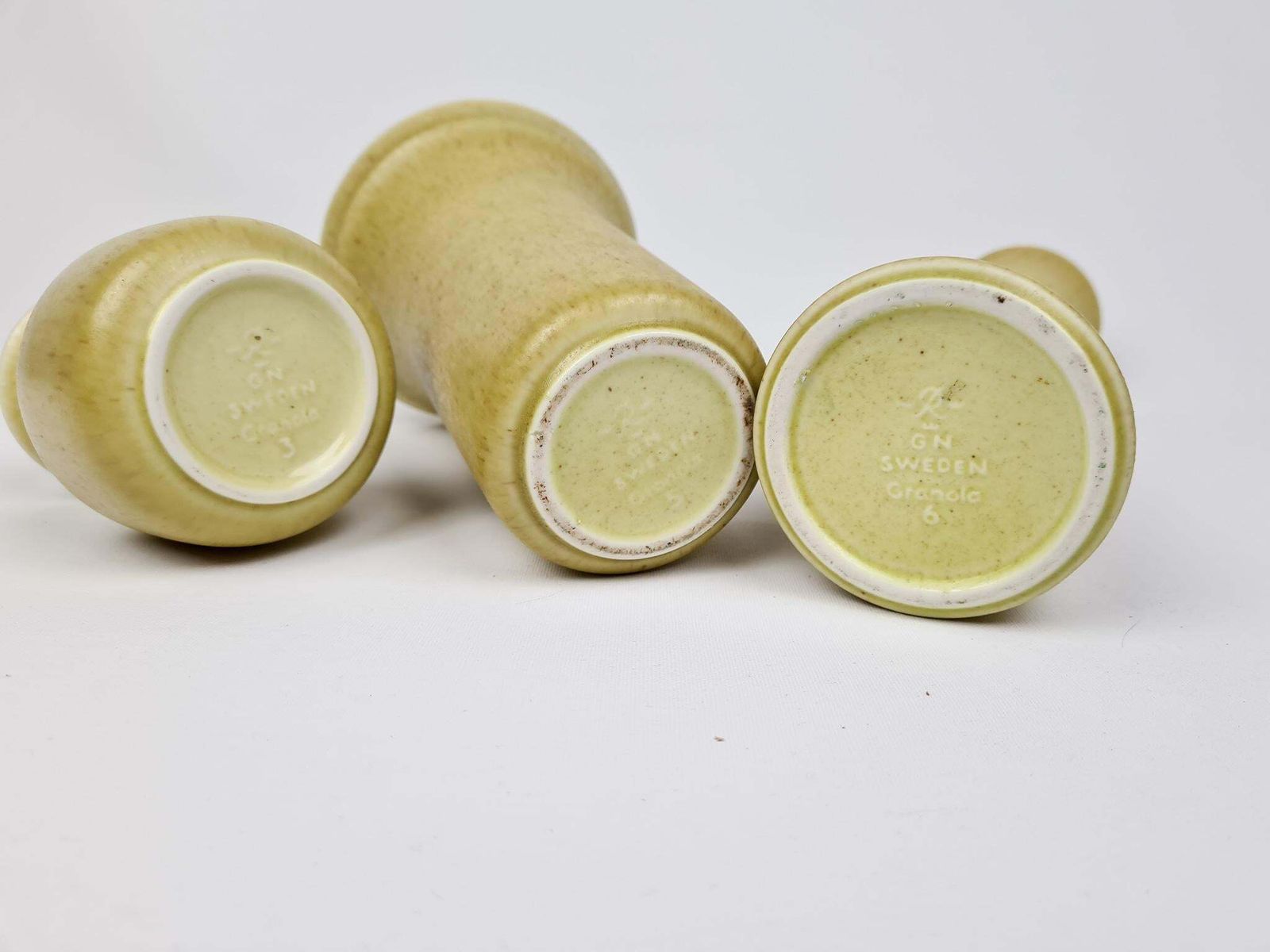 Midcentury Modern Set Of 3 Ceramic Vases Rörstrand Gunnar Nylund, Sweden photo vintage