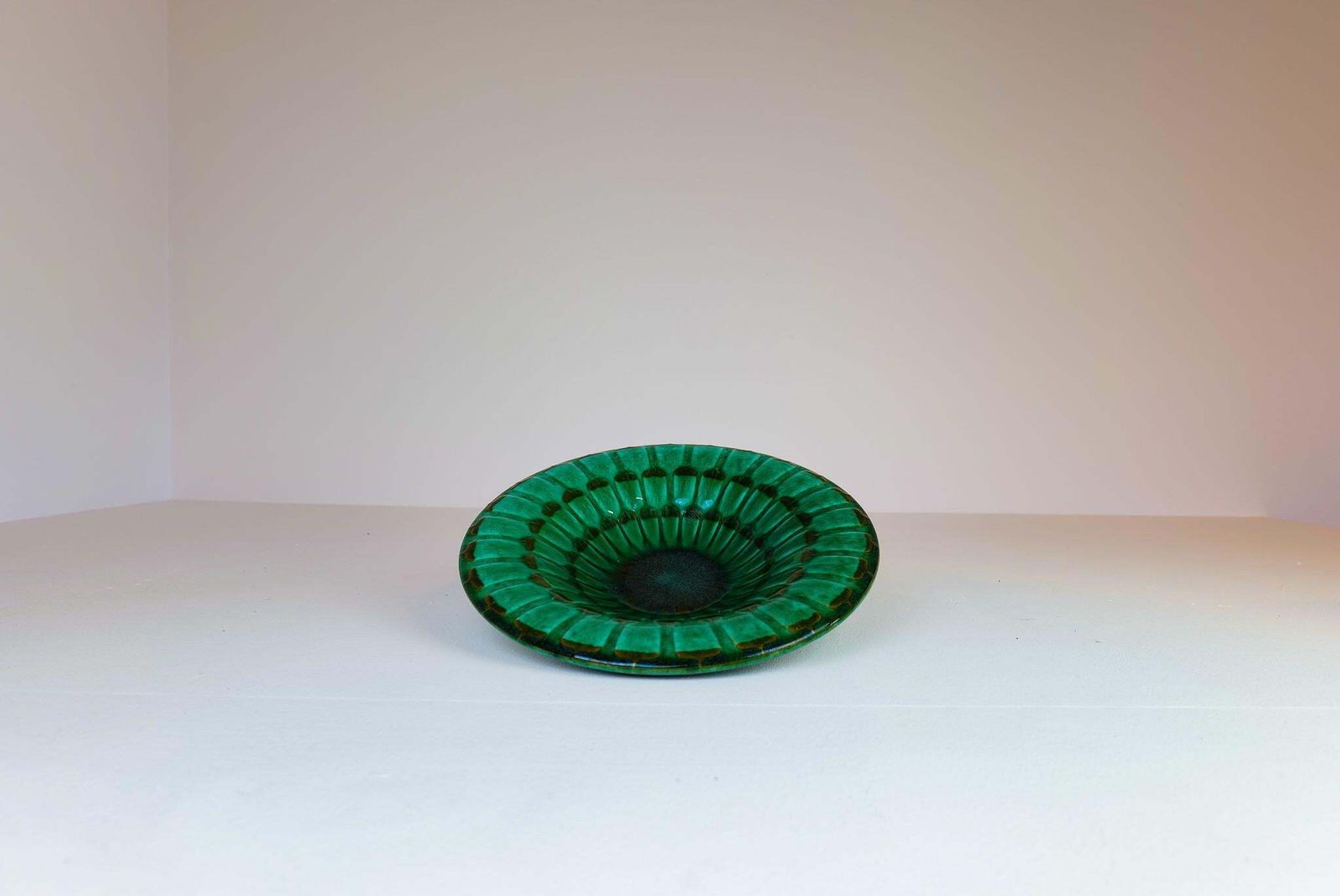 Midcentury Green Large Ceramic Vases And Platter/Bowl Upsala Ekeby "Capri" 1950s photo Home Decor