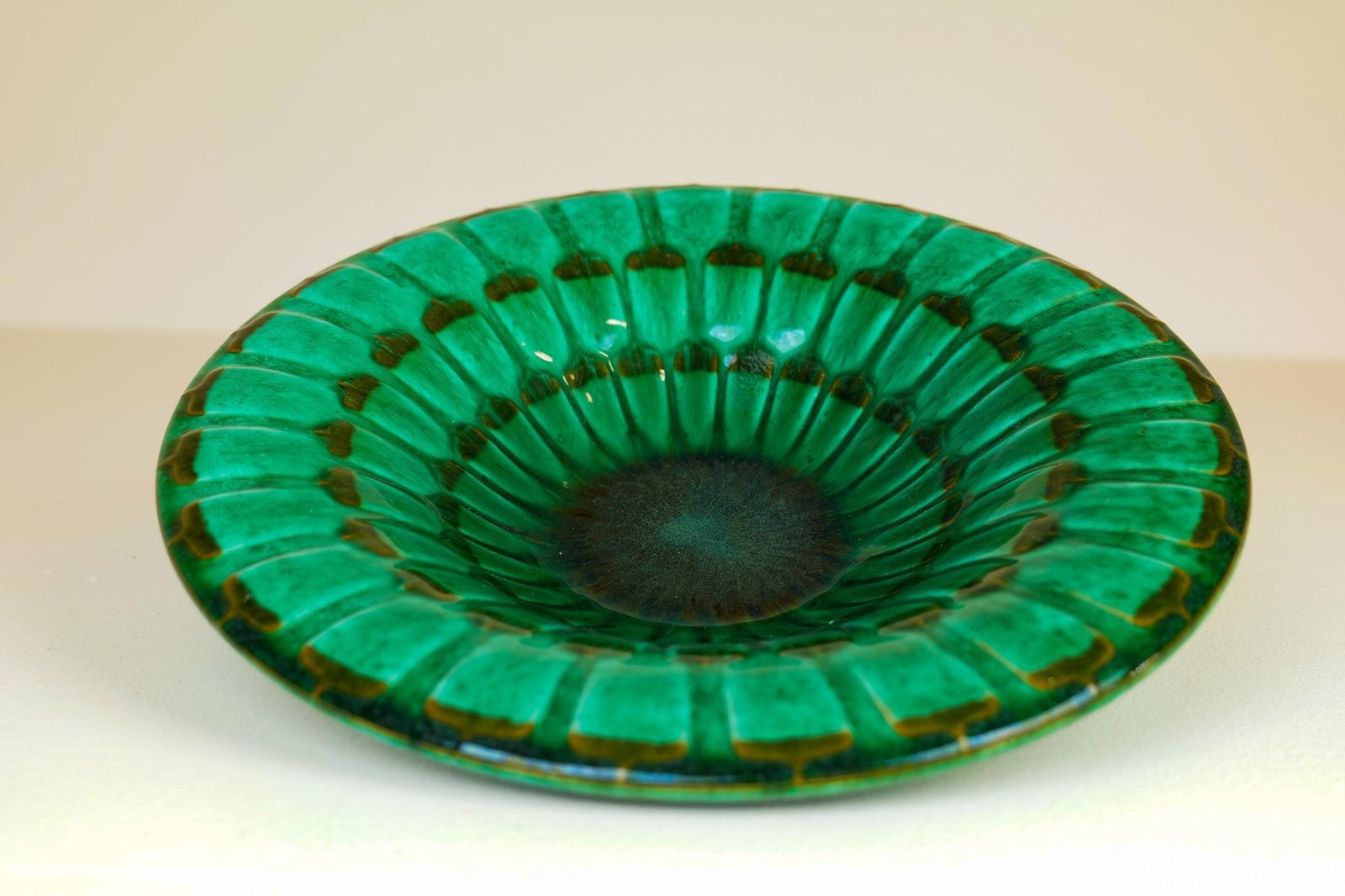 Midcentury Green Large Ceramic Vases And Platter/Bowl Upsala Ekeby "Capri" 1950s photo 1711.0