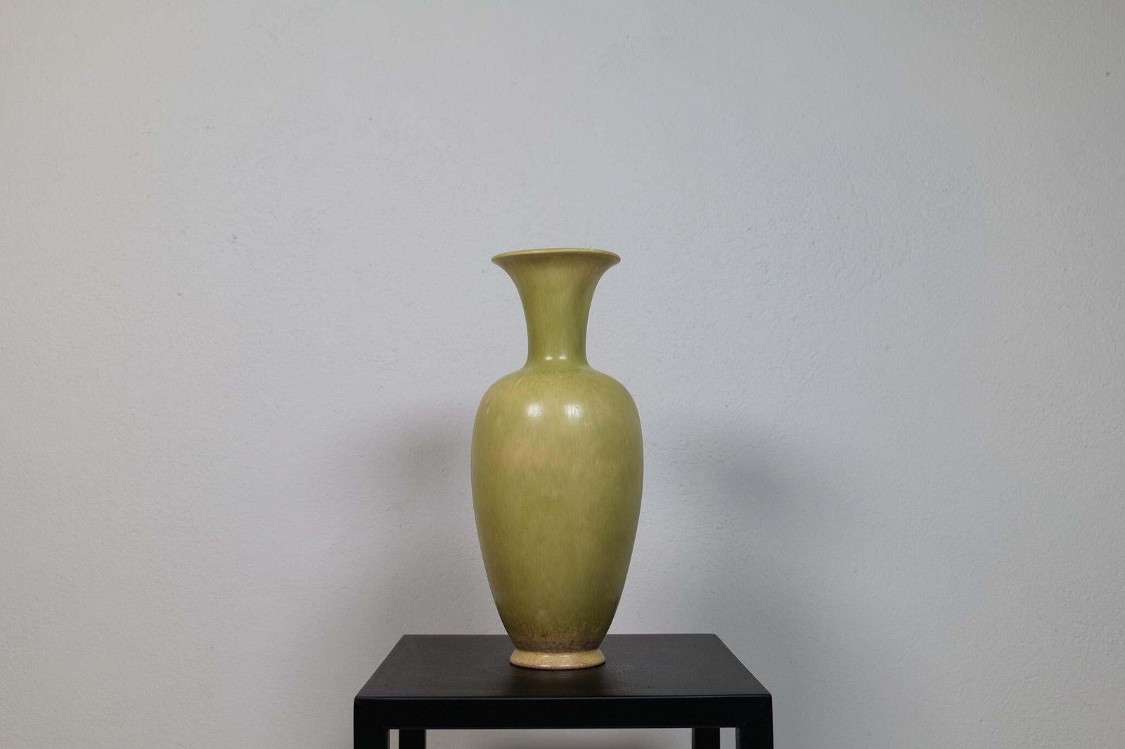 1838.0 Midcentury Modern Large Vase Rörstrand By Gunnar Nylund, Sweden, 1950s photo