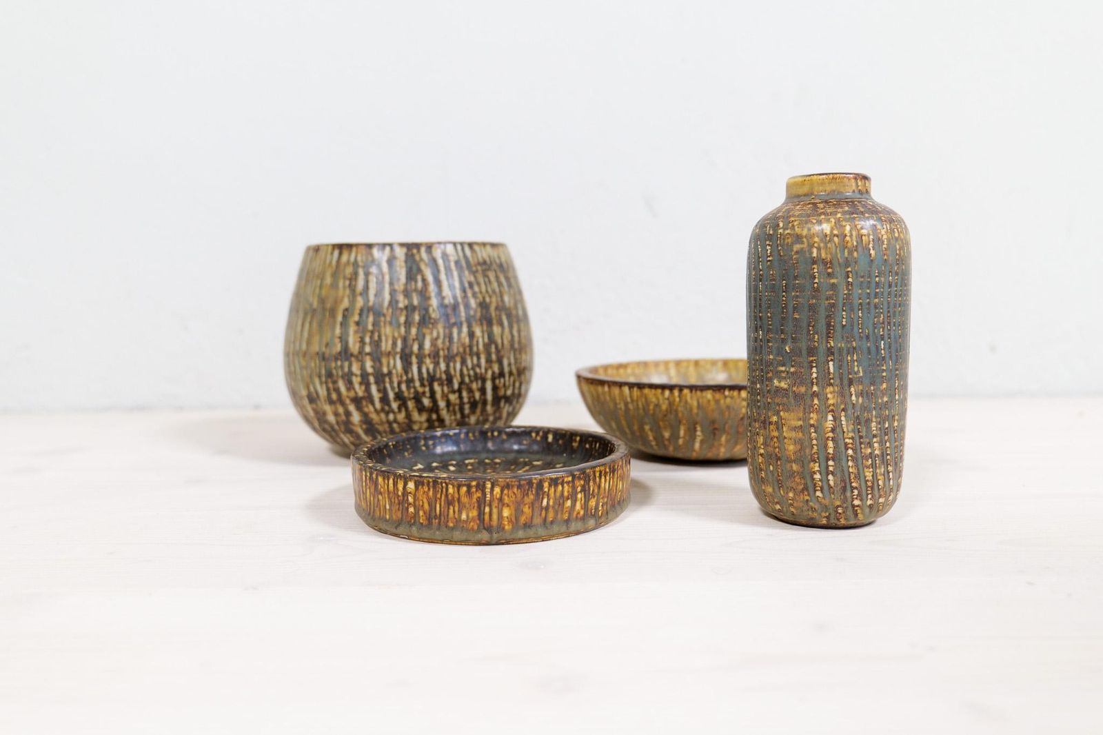 Midcentury Modern Set Of 4 Ceramic Pieces Rubus Gunnar Nylund Rörstrand, Sweden photo vintage