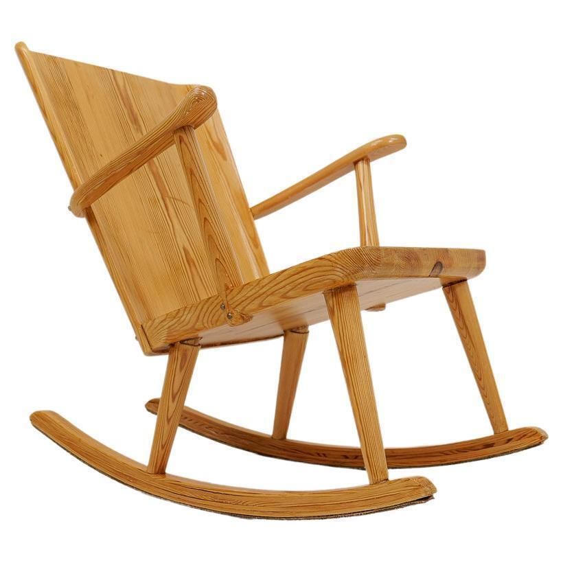 Midcentury Rocking Chair In Pine, Göran Malmvall, Sweden, 1940s