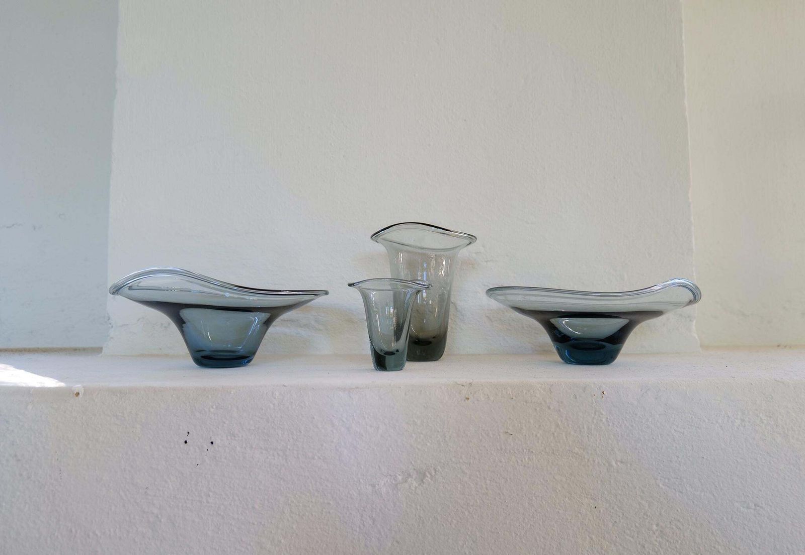 Midcentury Collection Of 4 Sculptural Pieces Kosta Vicke Lindstrand Sweden 1950s photo vinterior