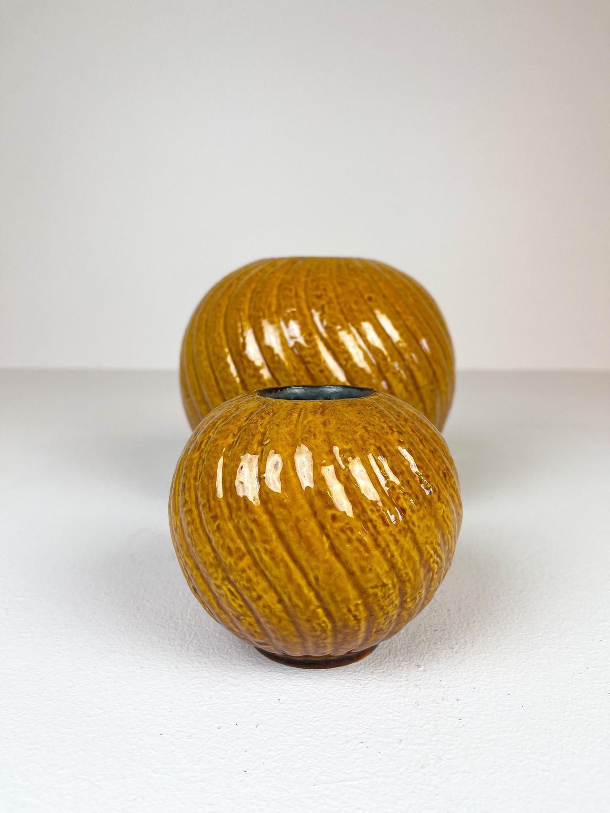 Midcentury Modern Rare Pair Of Vases Gunnar Nylund Rörstrand, Sweden, 1940s photo 1881.0