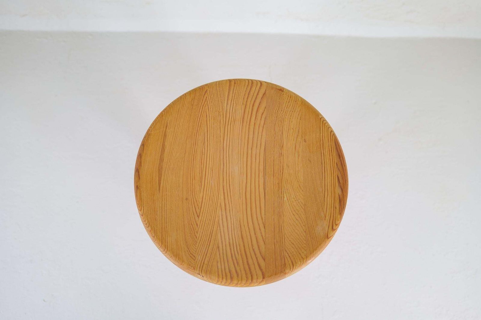 Scandinavian Modern Sculptural Stool Pine, Sweden, 1970s photo buy