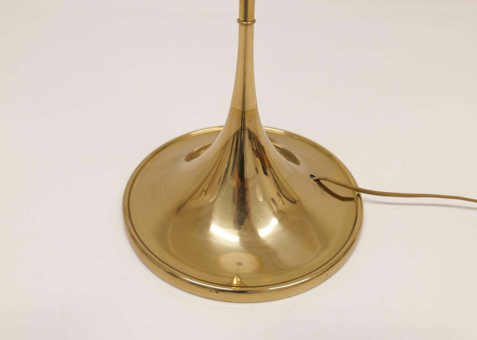 photo furniture Midcentury Brass Floor Lamp Bergboms G 024, Sweden, 1960s