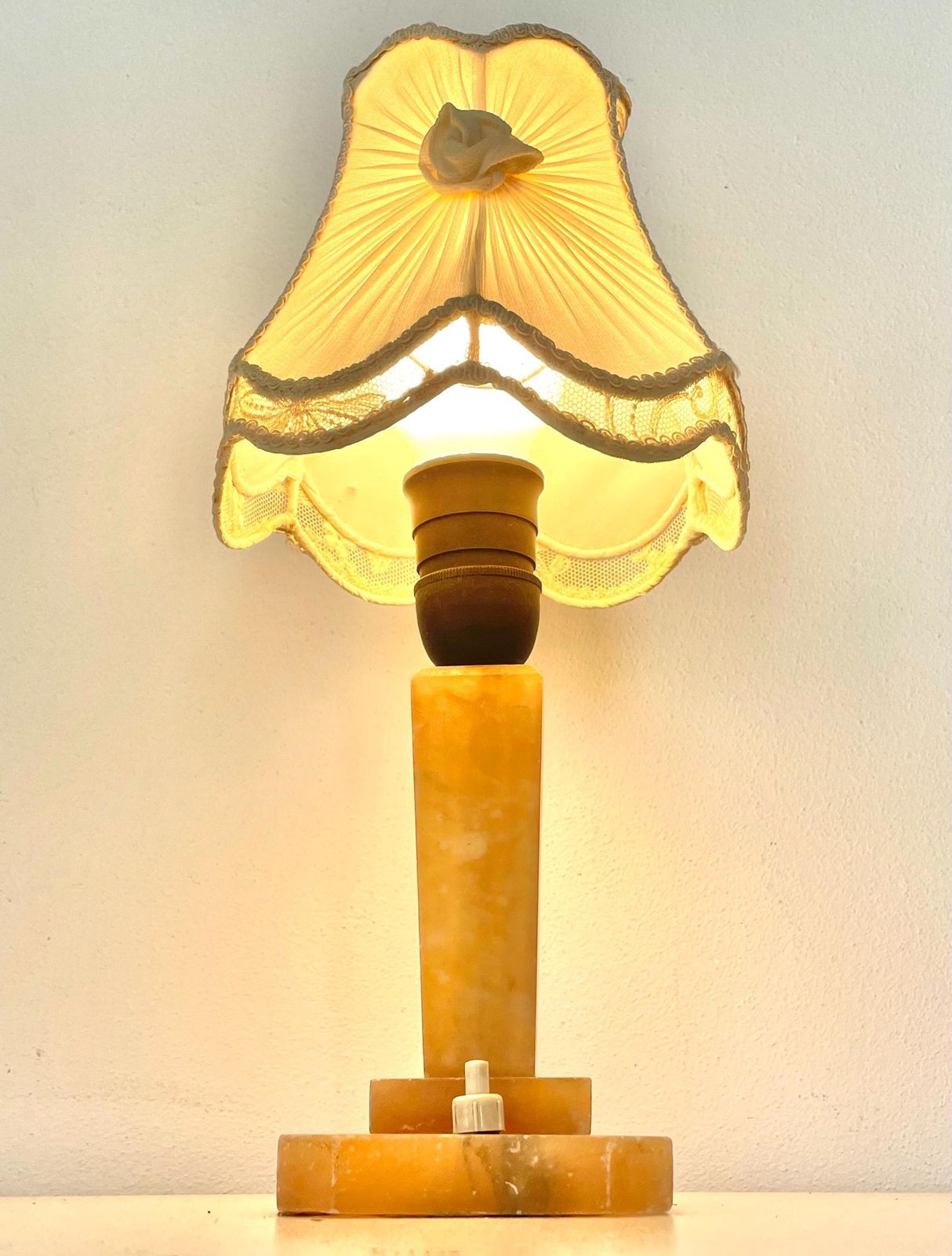 Gorgeous Vintage Danish Red Alabaster Art Deco Table Lamp With Elegant Details And Fabric Shade With Decoration And Lace photo 189.0