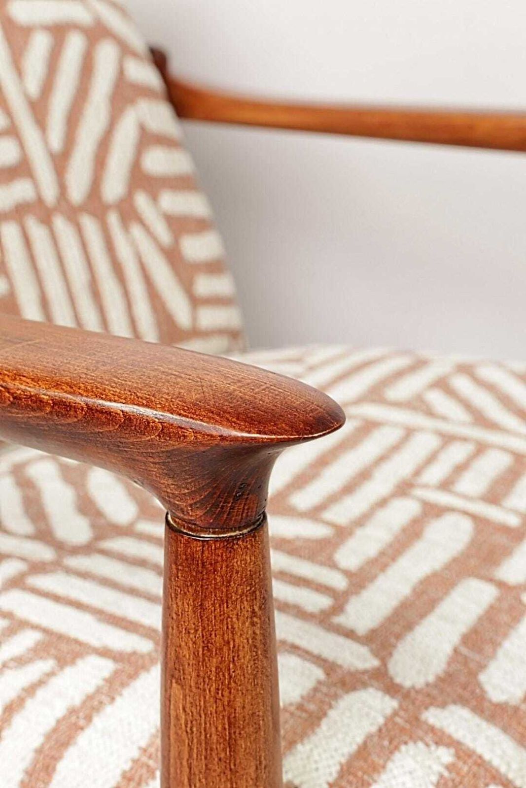 photo furniture Jacquard Vintage Armchair By Edmund Homa Gfm 64, 1960s, Poland Refurbished Mcm Design