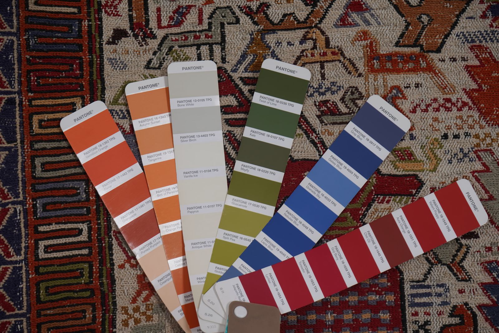 photo for sale Soumac Kilim Pictorial Animals Rug 3'7'' X 7'1''