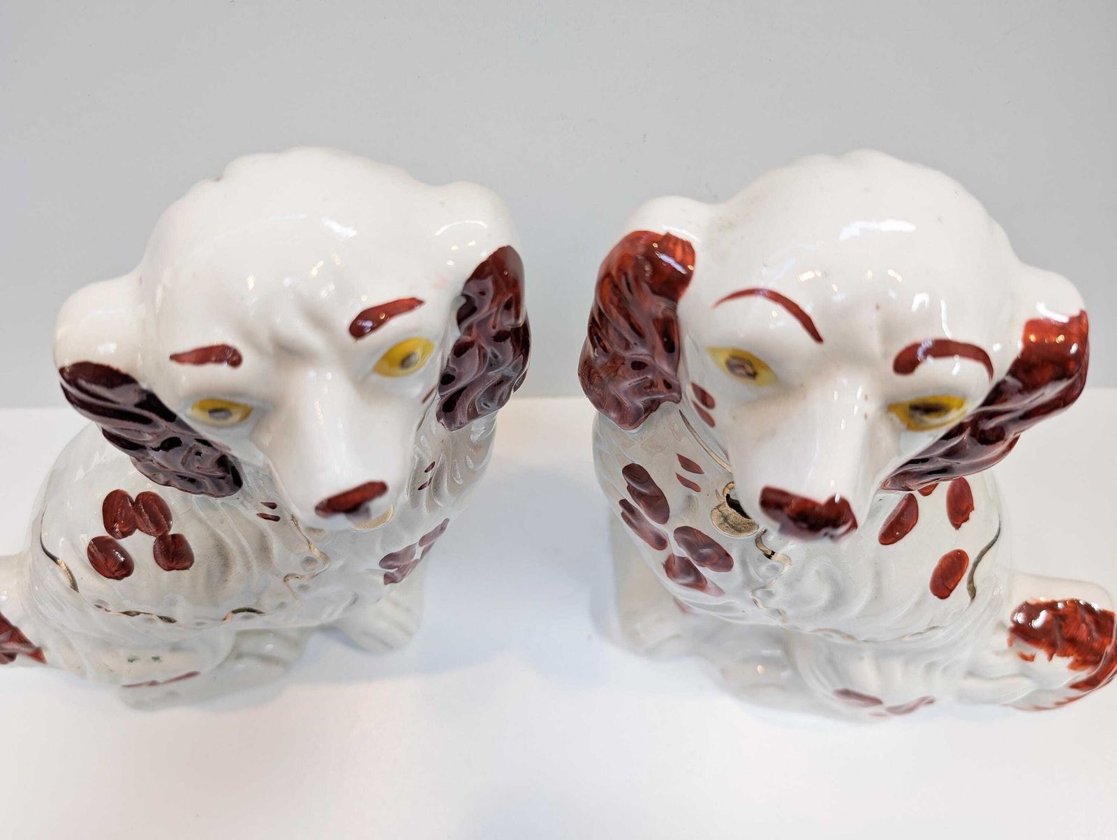 Pair Of Vintage Arthur Wood Staffordshire Dogs. Sitting Brown Spaniels, Made In England. photo vinterior