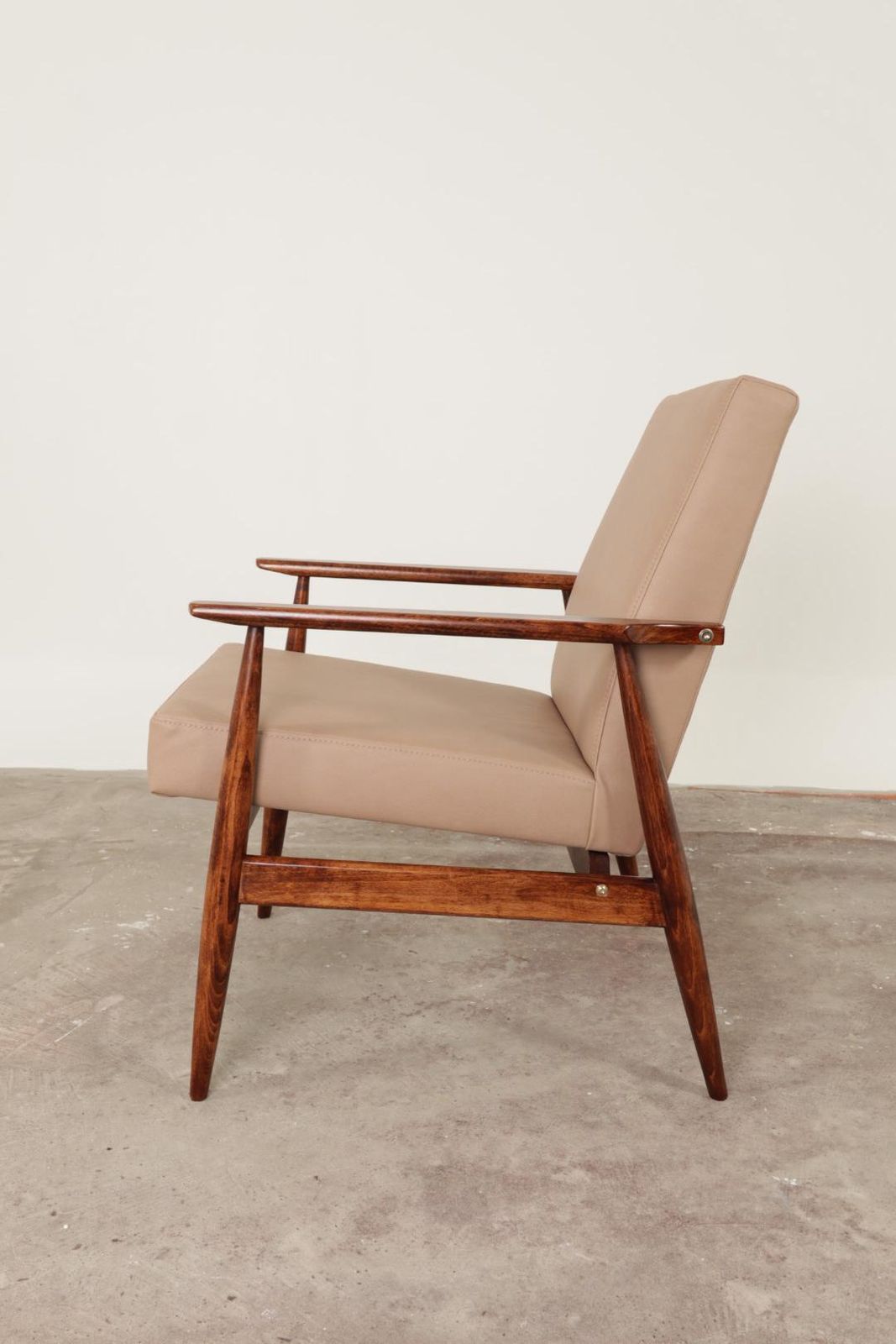 Scandinavian Lounge Chair Vege Lether Beige Classic Design Walnut Color Wood photo for sale