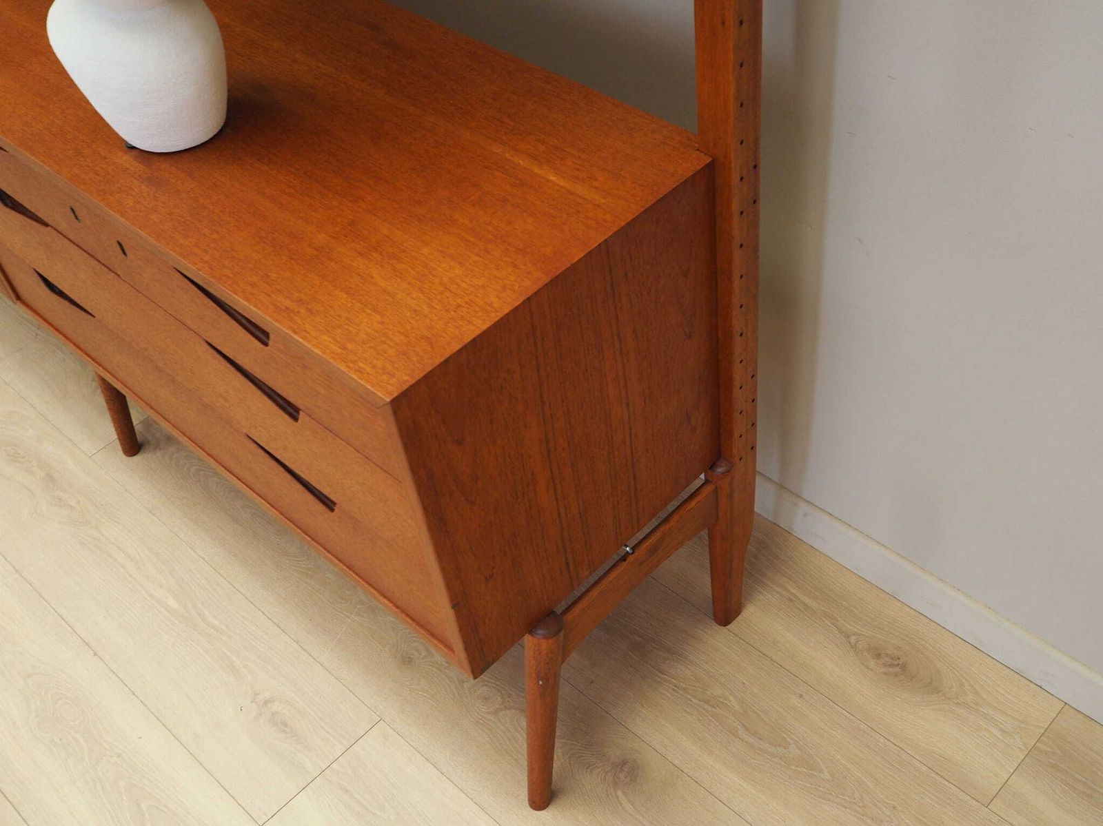 Teak Wall Unit, Norwegian Design, 1960s, Designer: Kjell Riise, Production: Brødrene Jåtog photo vintage