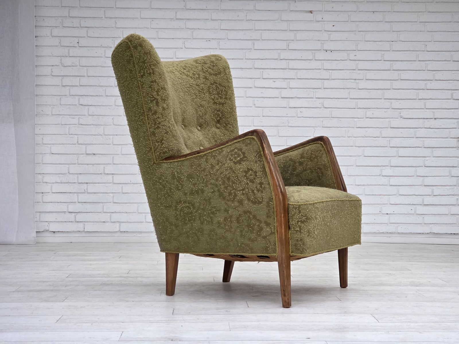 1960s, Danish Armchair, Original Green Furniture Velour, Ash Wood. photo vinterior