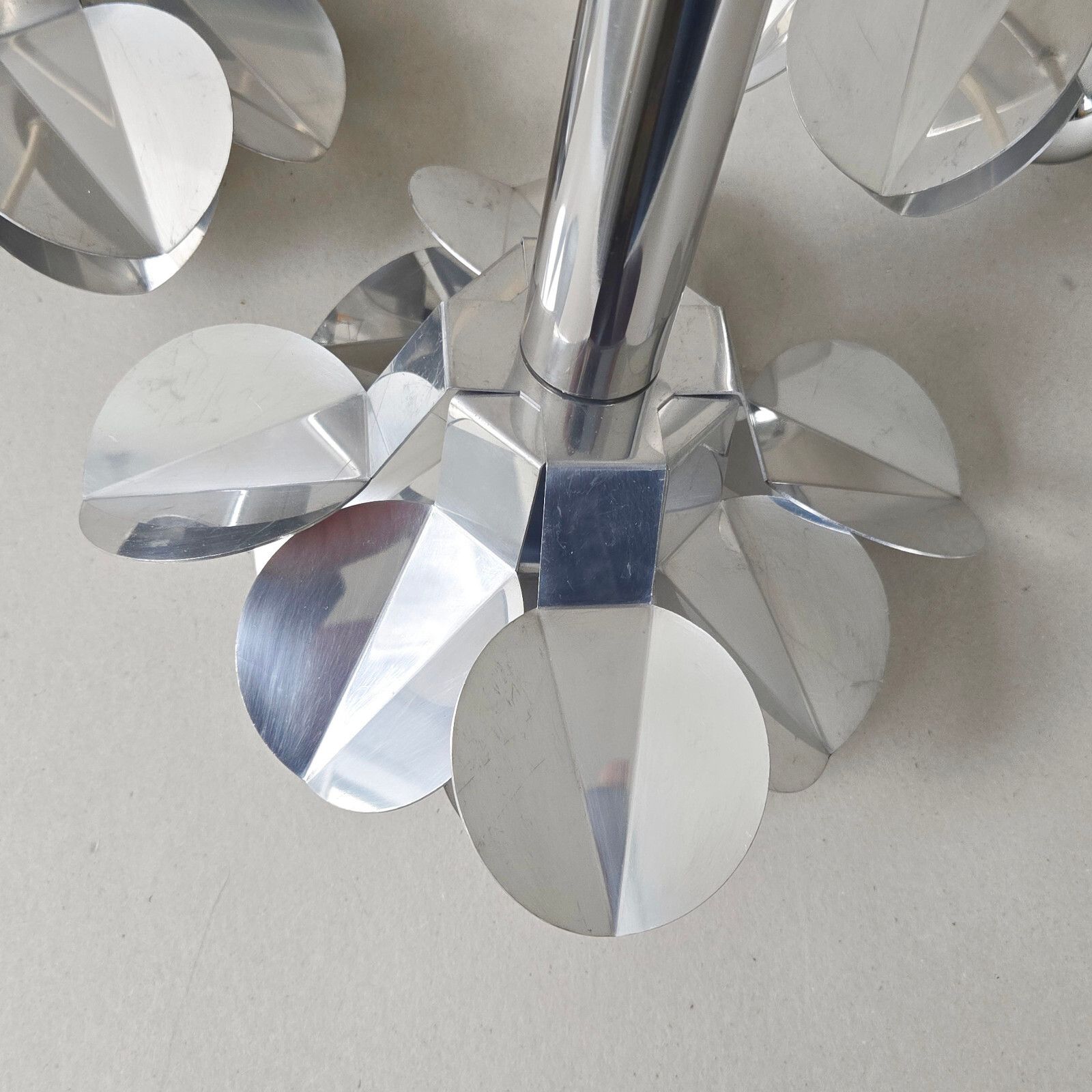 photo furniture Vintage 1970s Space Age Pop Steel 70s Retro Waterfall Flower Hanging Chandelier
