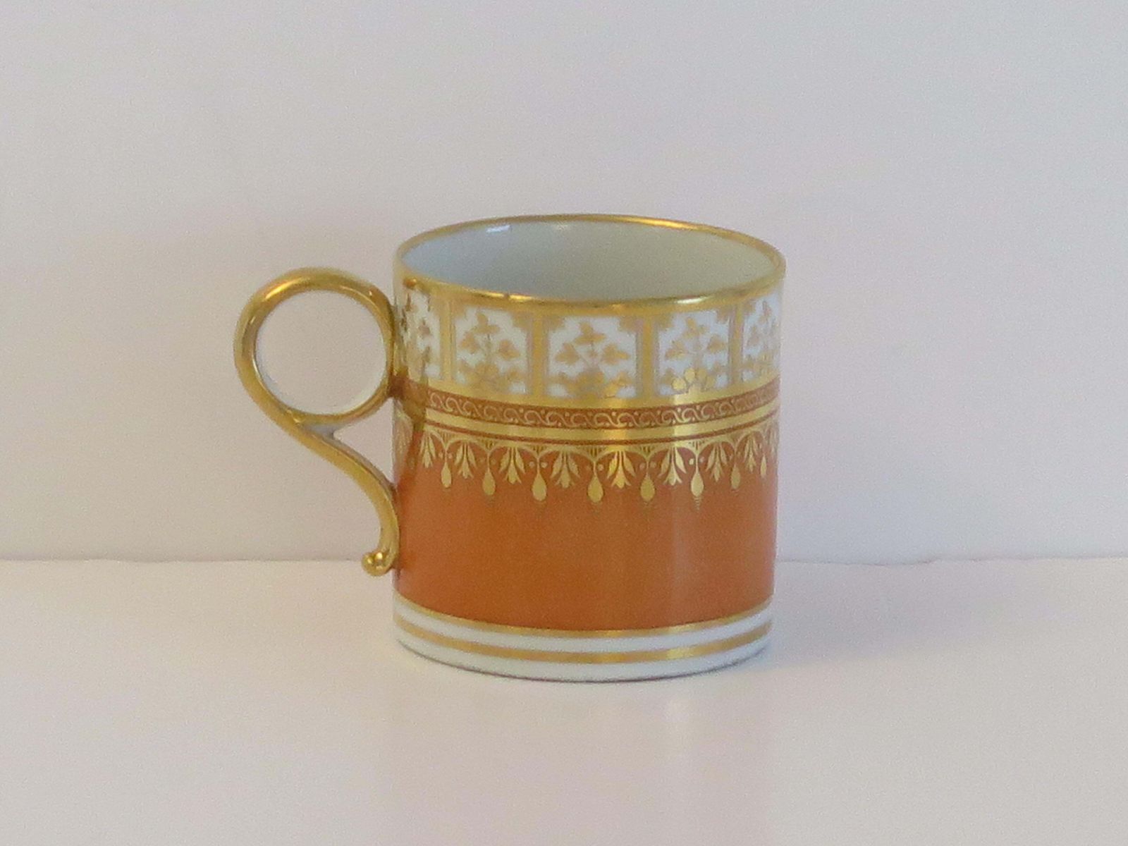 Georgian Worcester Barr Period Coffee Can Porcelain Hand Painted, Circa 1800 photo Home Decor