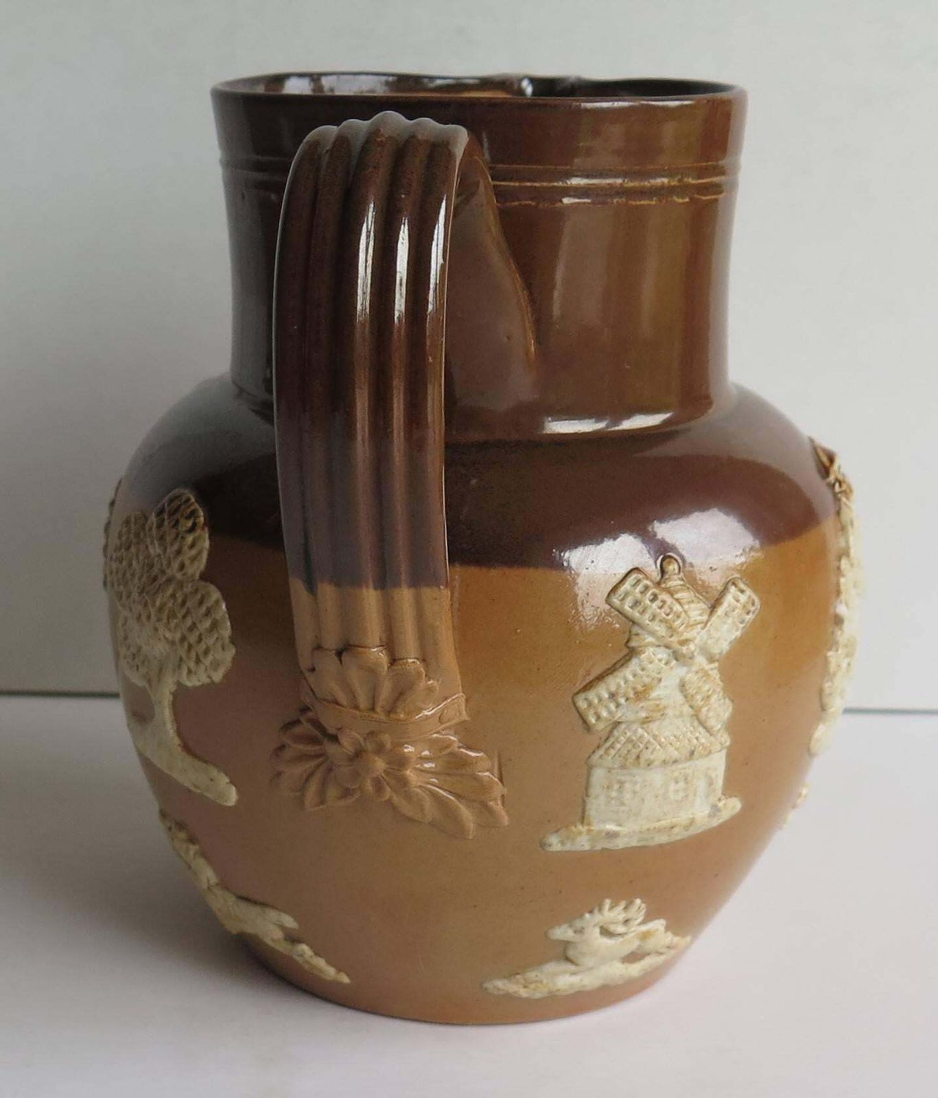 Royal Doulton Stoneware Jug Or Pitcher Moulded Farming Scene, Edwardian Ca 1905 photo vinterior