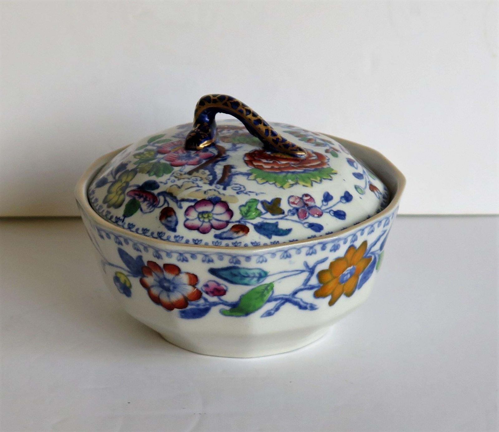 Mason's Ironstone Lidded Dish Or Bowl In Flying Bird Pattern, Circa 1890 photo 280.0