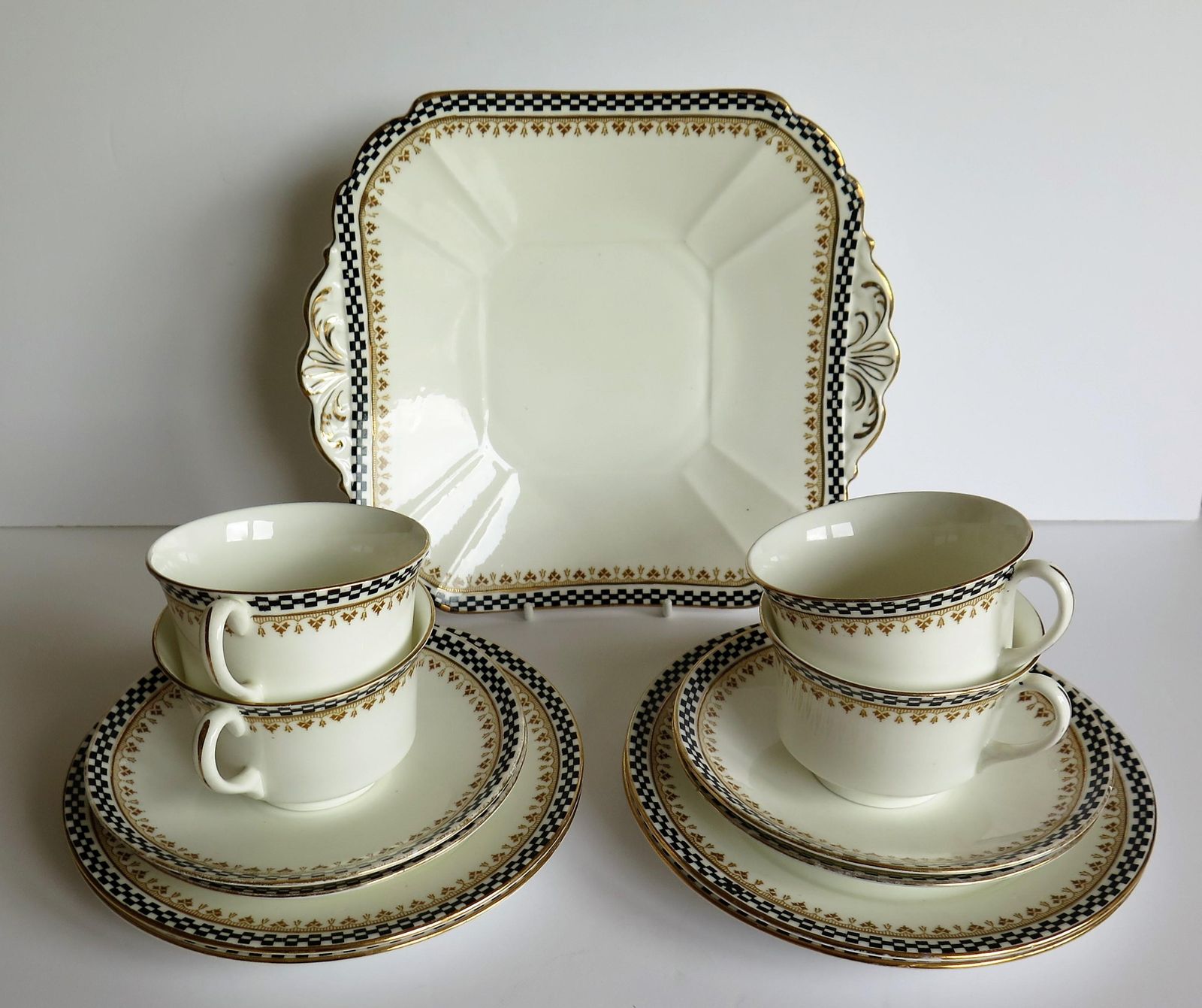Art Deco Period Shelley Porcelain 13 Piece Part Tea Set Ptn 10797, Circa 1920 photo 606.0