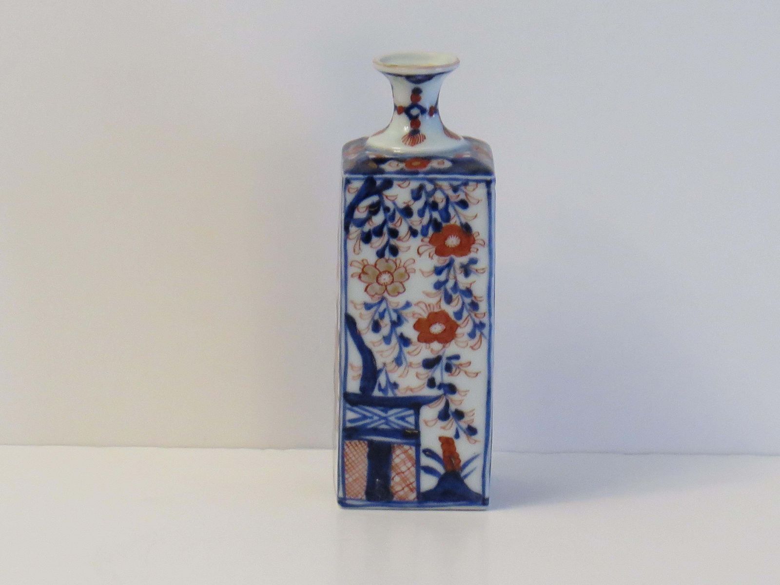 18thc. Chinese Export Porcelain Bottle Vase Hand Painted Imari, Qing Ca 1740 photo vintage
