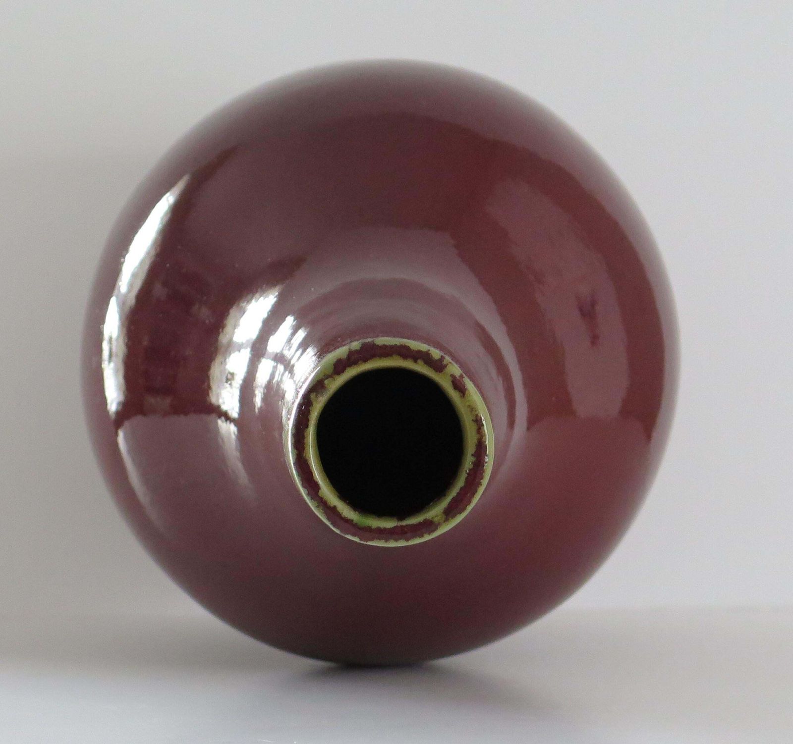550.0 Large 19thc Chinese Export Porcelain Vase  "Sang De Boeuf" Ox Blood Red, Qing photo