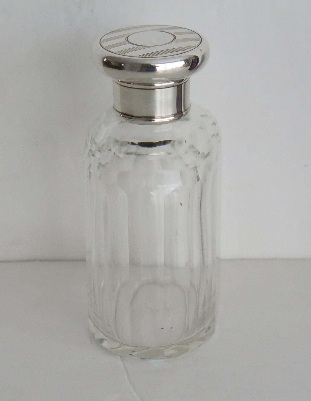 Crystal Glass Cologne Or Perfume Bottle Sterling Silver Top Art Deco London 1919 photo 324.0