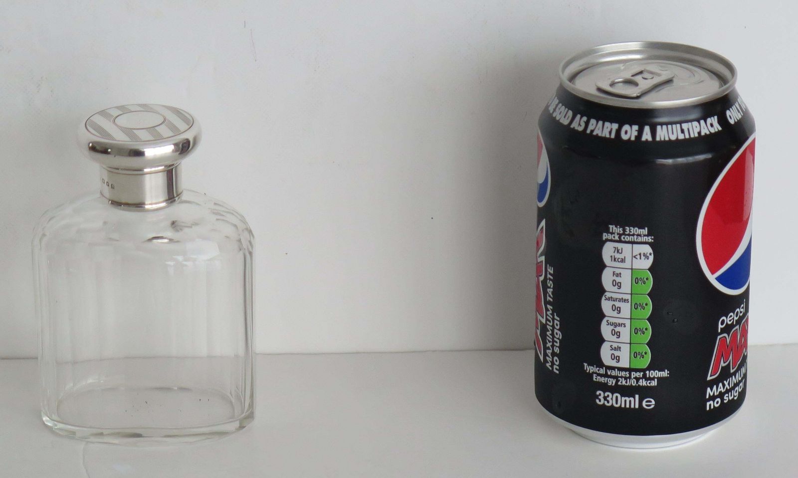 324.0 Crystal Glass Cologne Or Perfume Bottle Sterling Silver Top Art Deco London 1919 photo