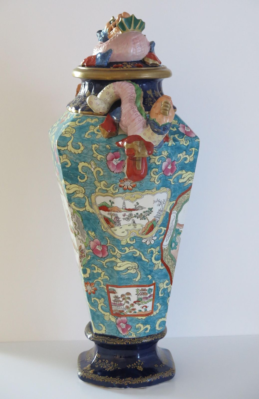 Rare Masons Ironstone Lidded Alcove Very Large Vase With Dragons, Ca 1825 photo for sale