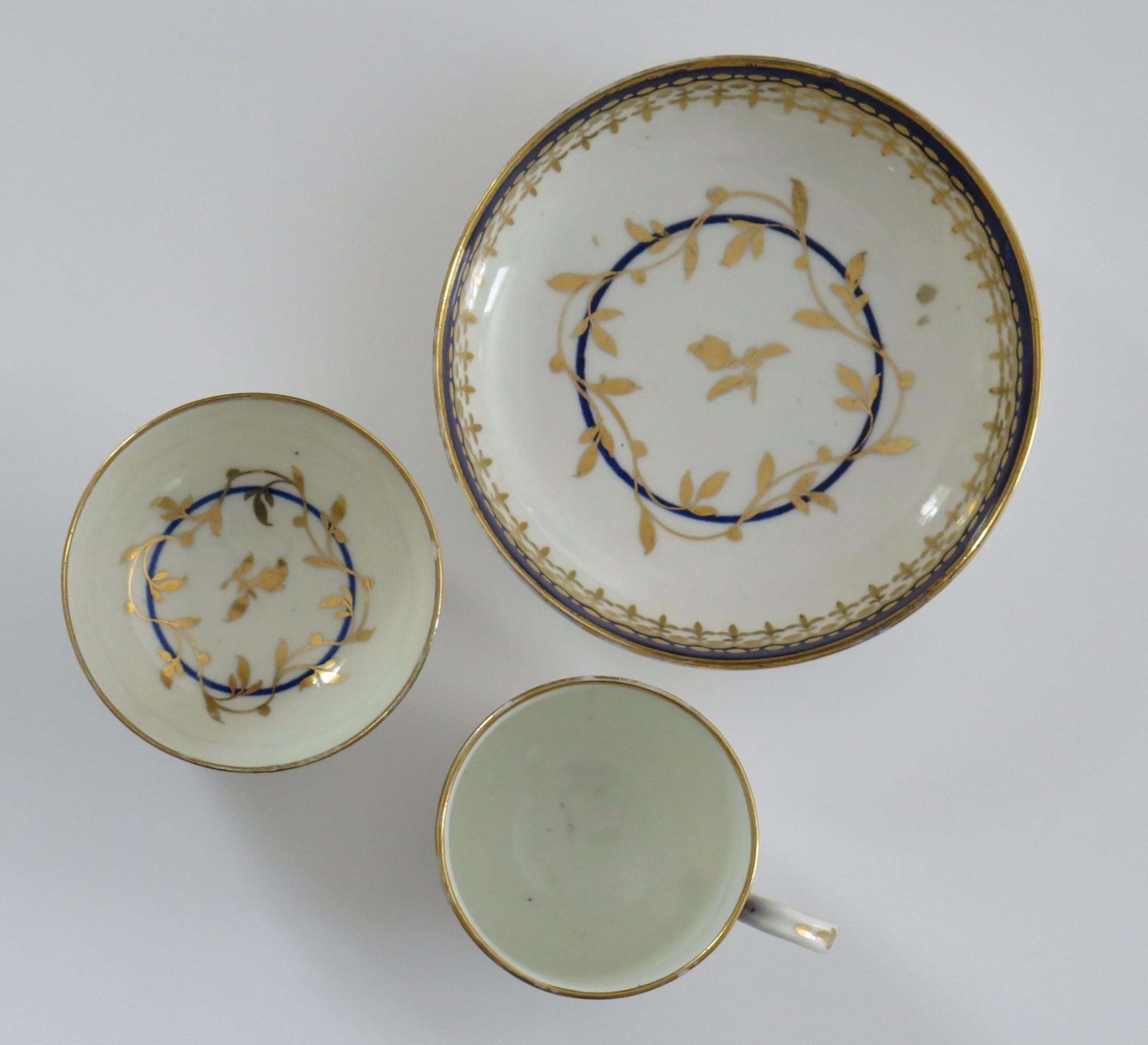 18th C Worcester Porcelain Trio Of Coffee Cup Tea Bowl And Saucer, Circa 1780 photo furniture