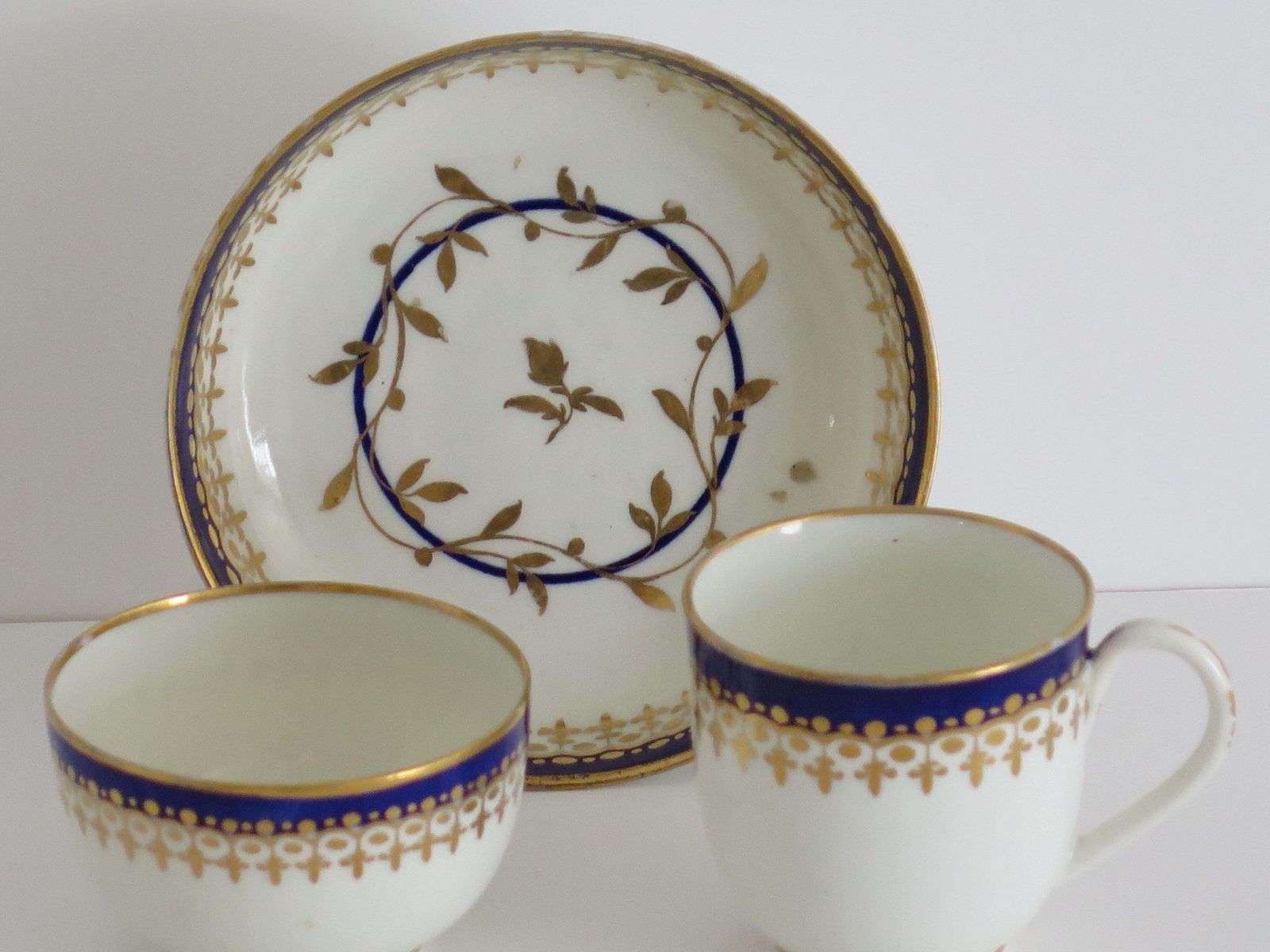 18th C Worcester Porcelain Trio Of Coffee Cup Tea Bowl And Saucer, Circa 1780 photo Home Decor