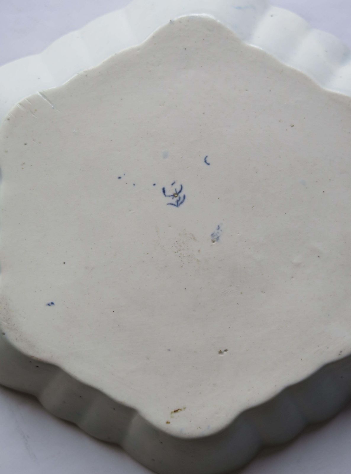 Home Decor First Period DR. Wall Worcester Porcelain Teapot Stand Fisherman Ptn, Circa 1775 photo