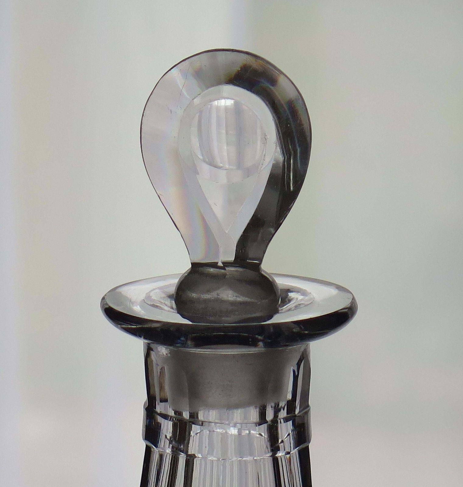 Fine Georgian Cut Glass Crystal Decanter Lozenge Stopper, Irish Circa 1800 photo for sale