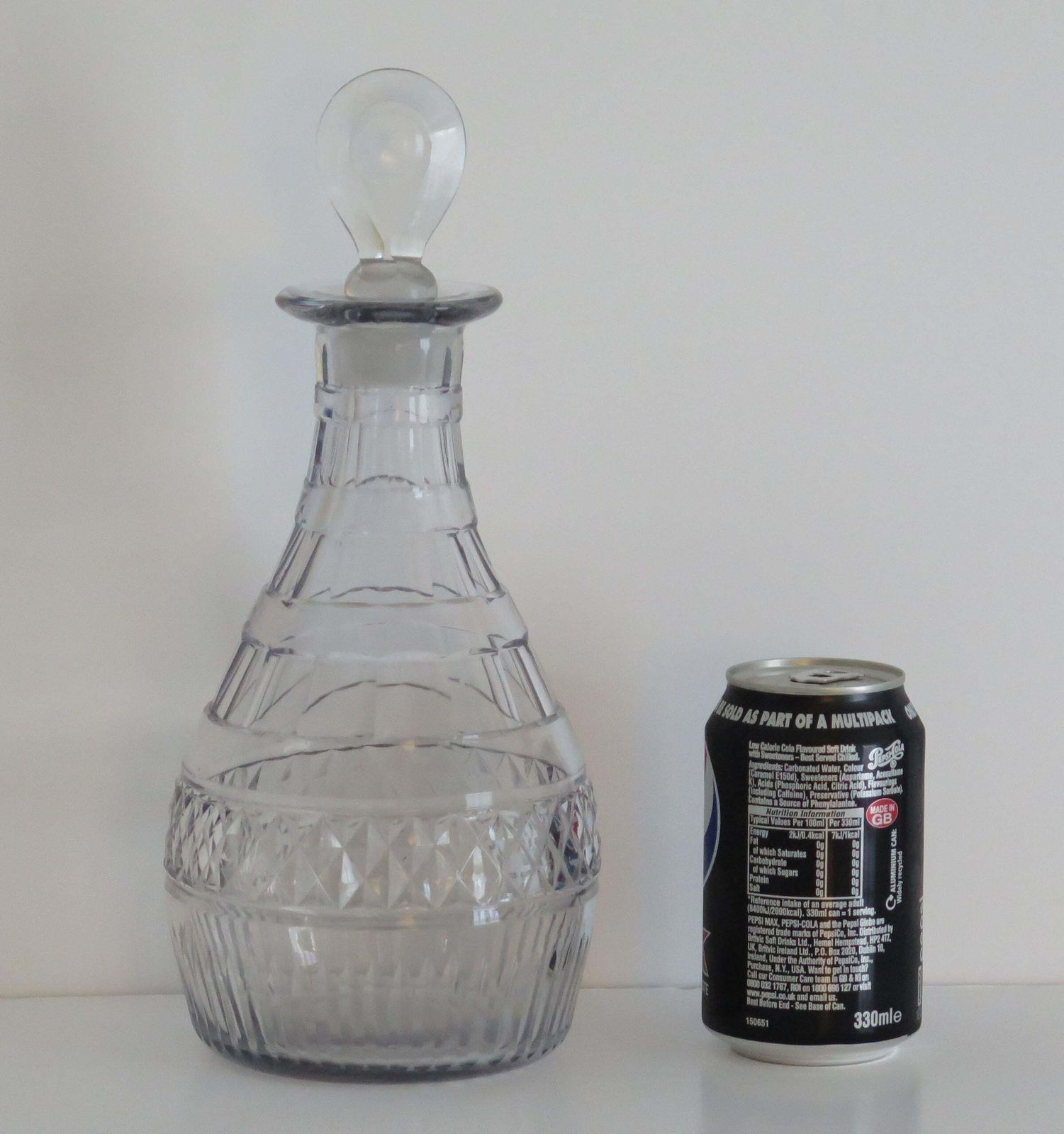 photo vinterior Fine Georgian Cut Glass Crystal Decanter Lozenge Stopper, Irish Circa 1800