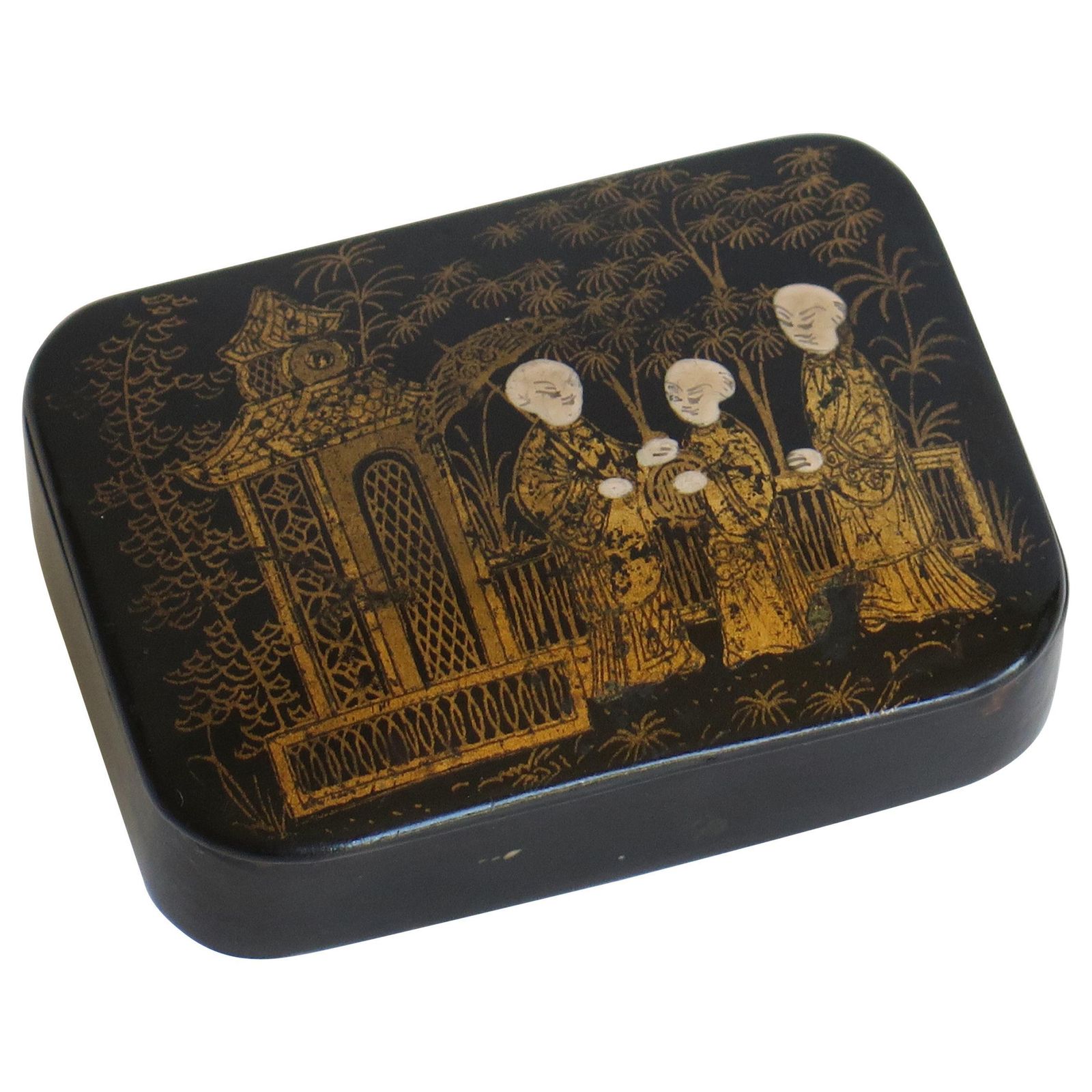 Japanese Laquered Box With Hinged Lid Hand Painted, 19th Century Meiji Period