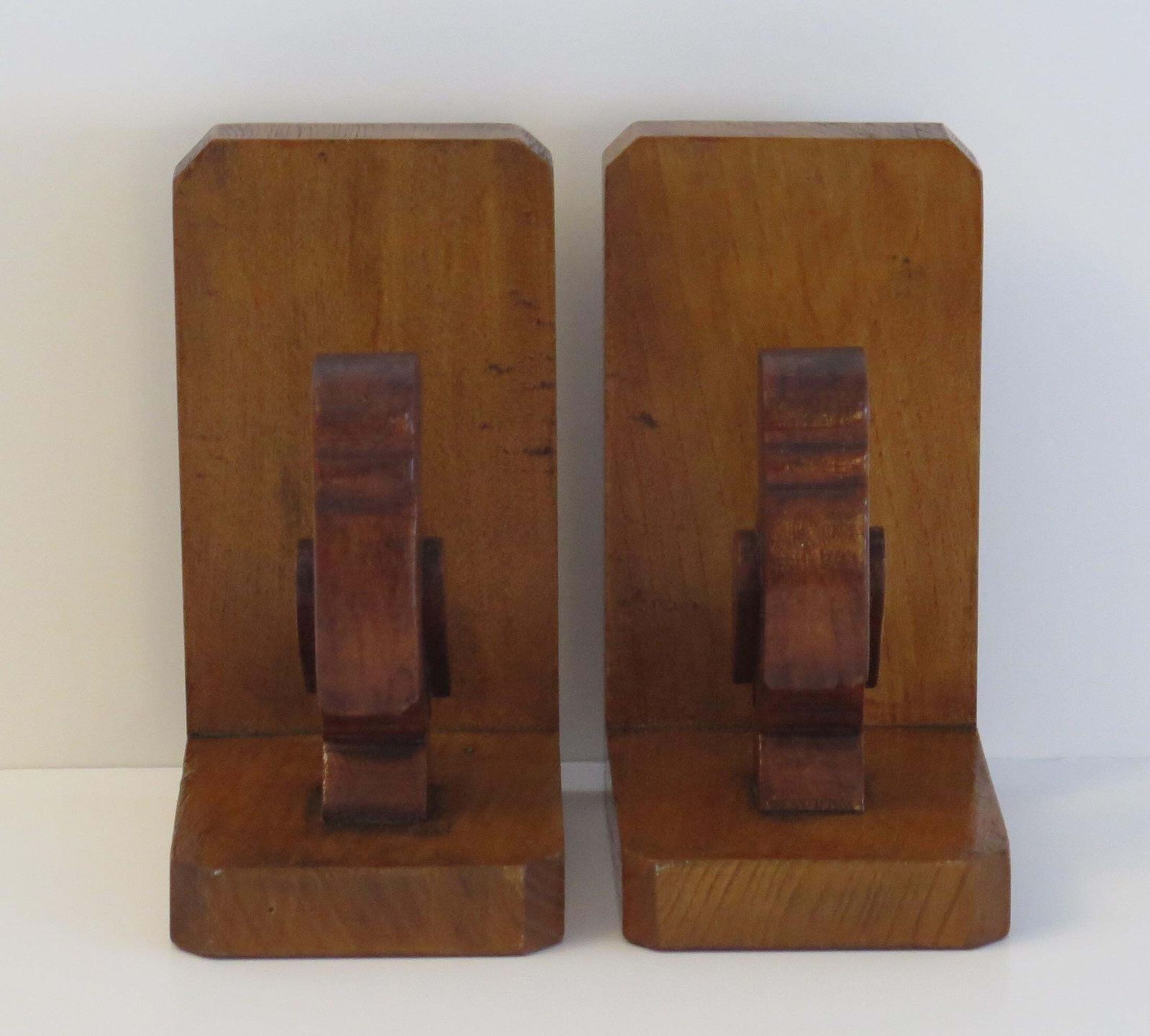 Art Deco Pair Of Pelican Figure Bookends In Hand Carved Woods, Circa 1930 photo Home Decor