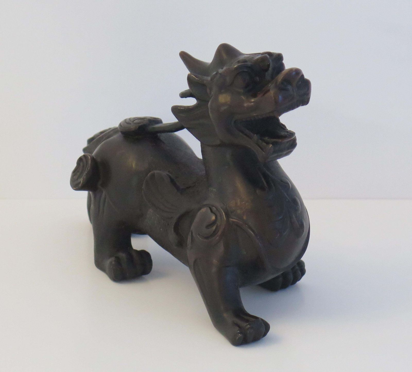 Antique Pair Of Chinese Bronze Foo Dogs Good Detail, 19th Century Qing Dynasty photo vintage