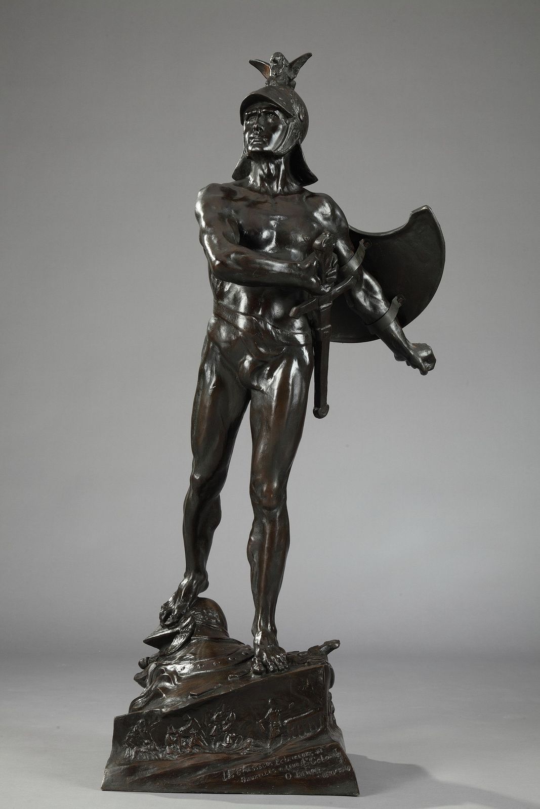 Sculpture en bronze « The Warrior », par Auguste De Wever (1836-1910)