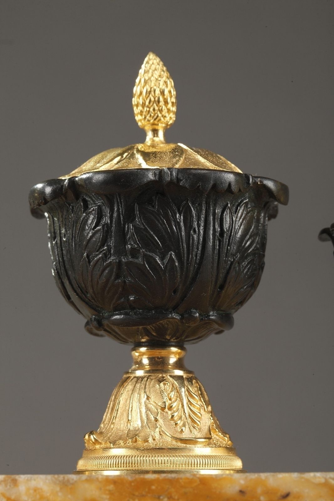 Encrier d'époque en bronze et marbre de Sienne photo 1624.0