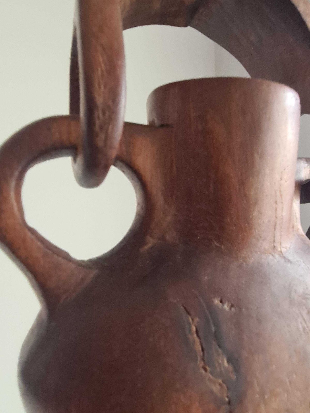 Hanging Vase In Solid Wood Carved From The Mass / Handmade / 1960s / Mid Century / Decoration / 20th Century / Brutalist photo vinterior