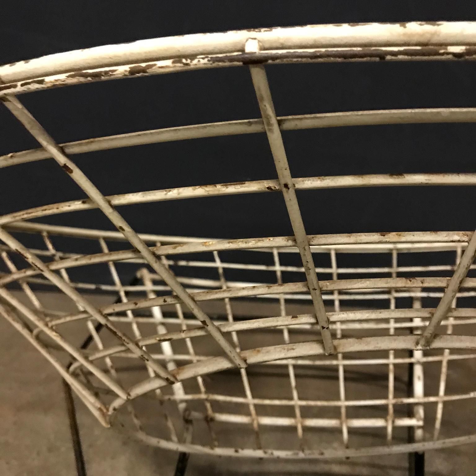photo vinterior Elegant 1960s Chair In Style Of Ferrari And Hardoy Plus Bertoia, Circa 1960